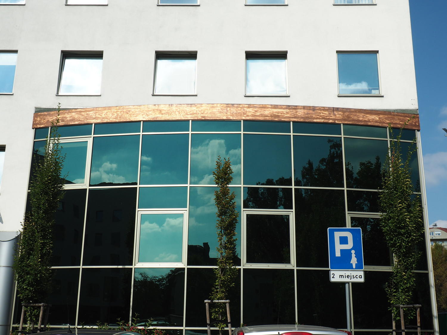 Zdjęcie architektury budynku Ratusz Bemowo